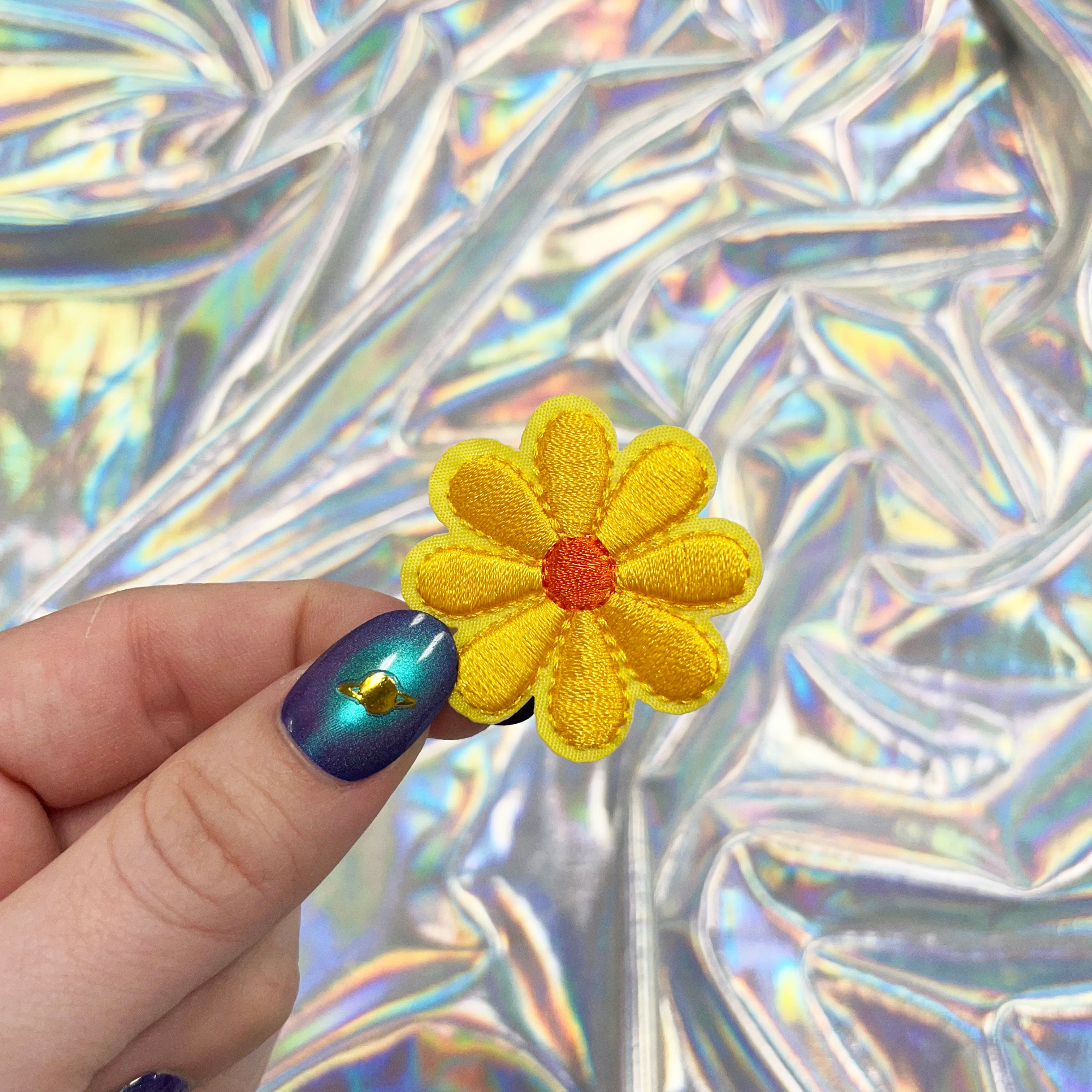 thumbnail image 2 of Extra Large Daisy Applique Patch – White & Yellow Flower Bloom Iron-On (4" Size) 2 of 4